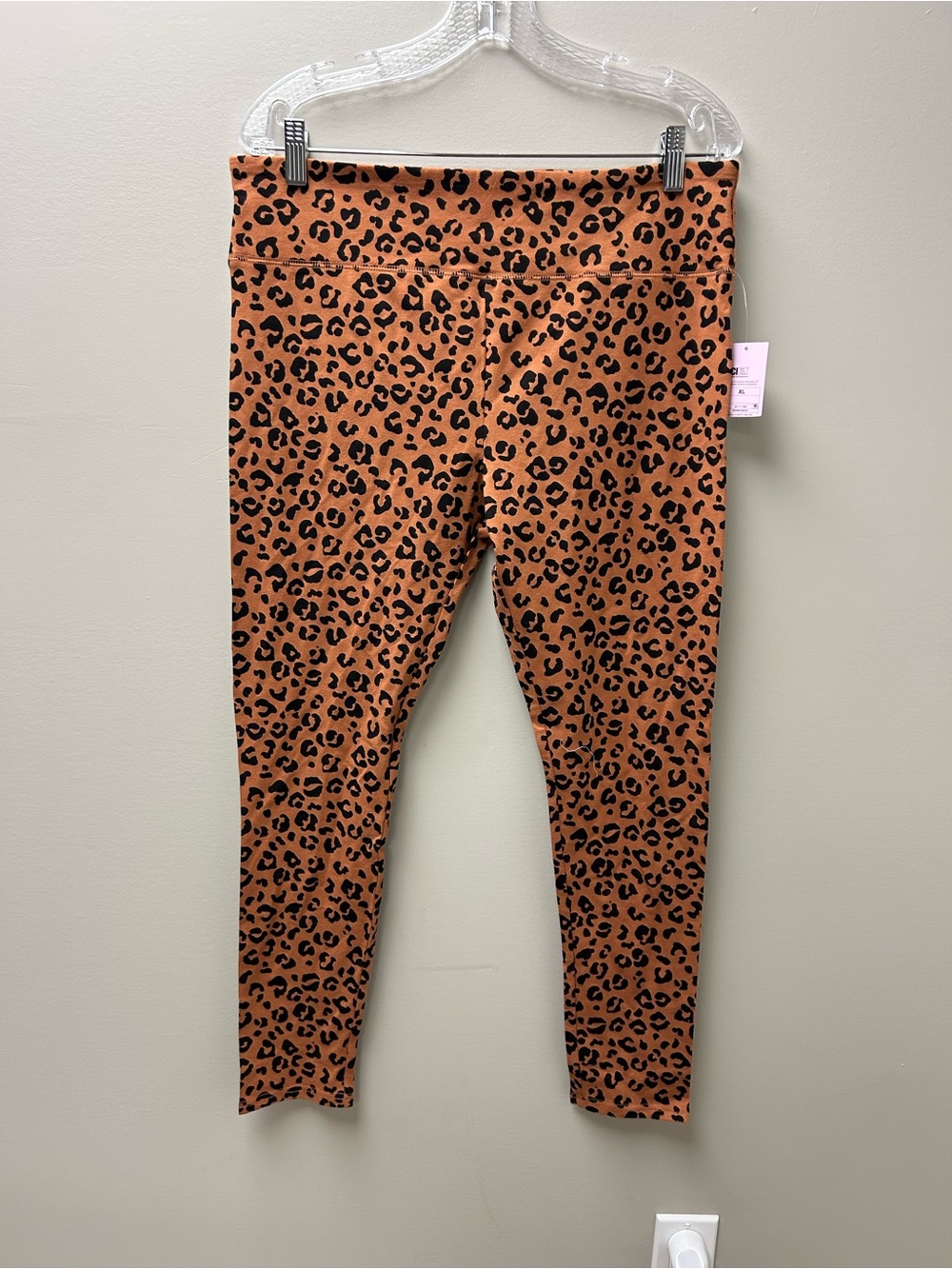Wild Fable Women’s High Waisted Leopard Print Leggings